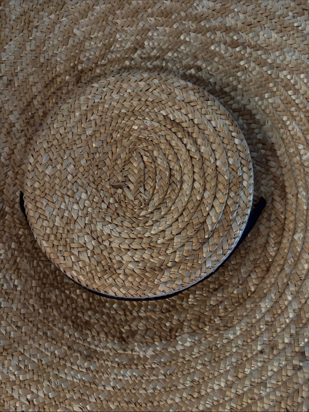 Large Vintage Sun Hat from Vixen by Micheline Pitt - Picture 4 of 5